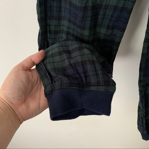 💙 Gap | Navy and Green Flannel Jogger Pants - Picture 6 of 8